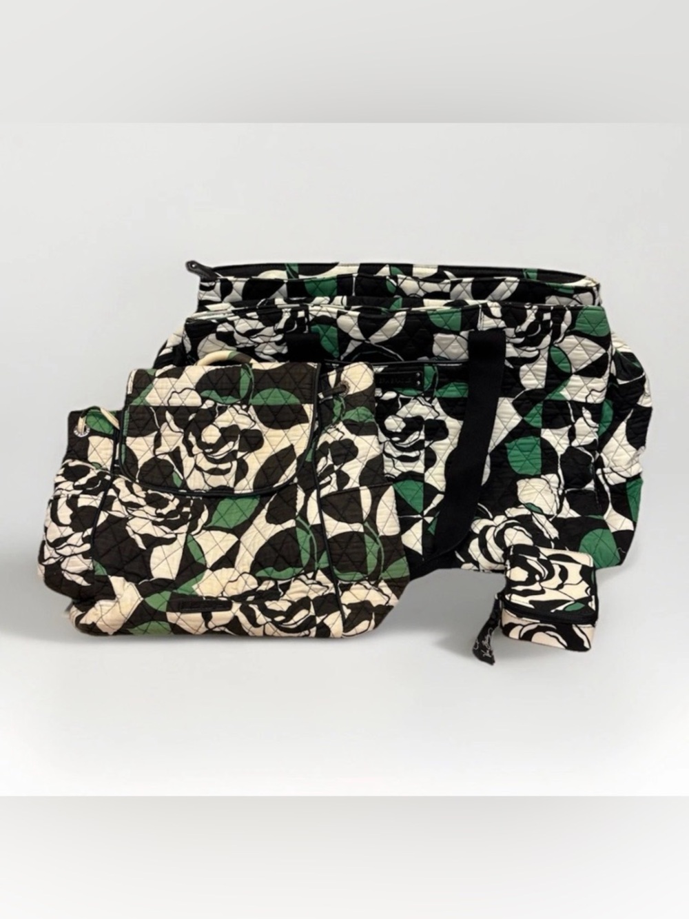 Vera Bradley Imperial Rose Pattern 3-Piece Travel Set #5775